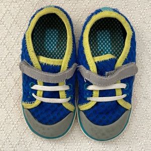 See Kai Run Saylor Water Sneaker